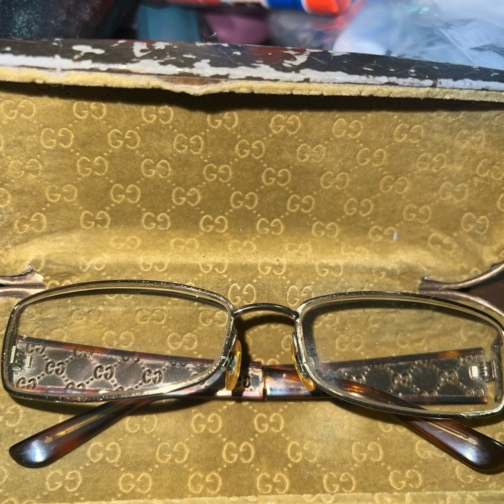Gucci eyeglasses